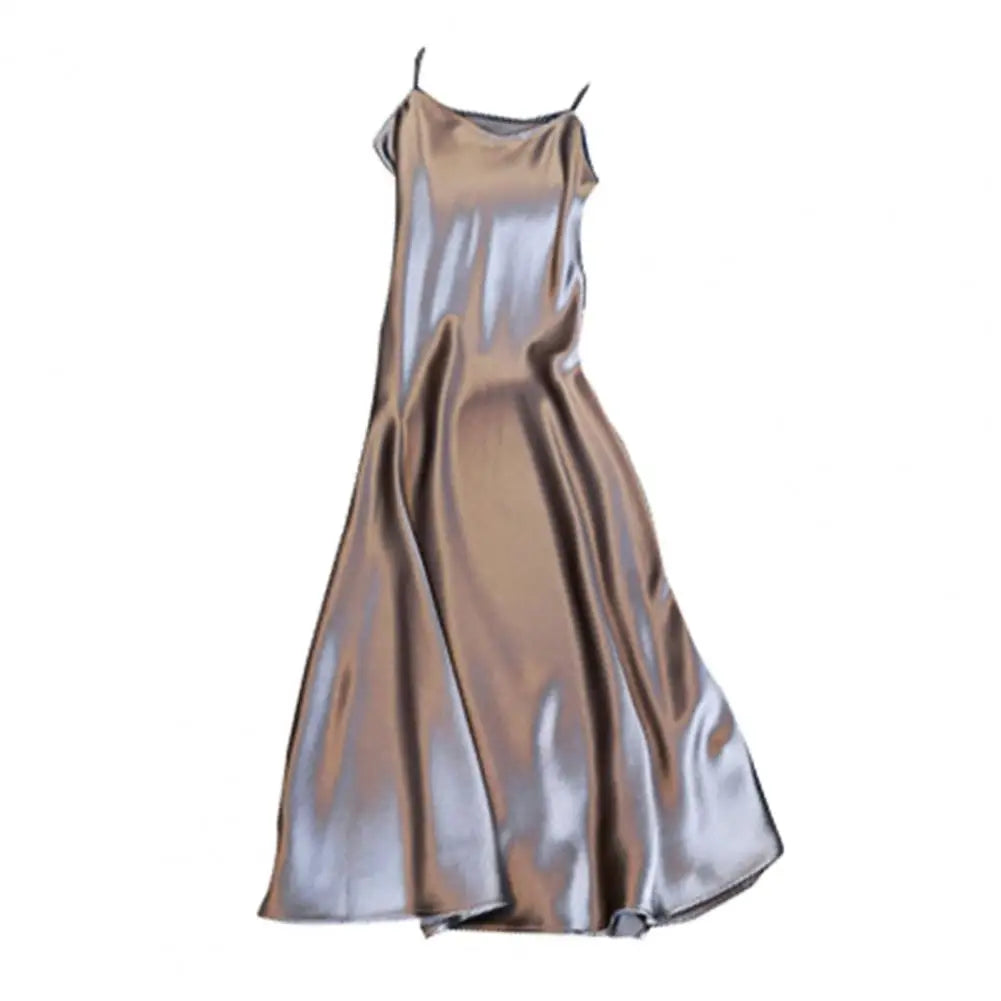 Robe d’été satinée à bretelles – Élégance légère à col en V 💃☀️